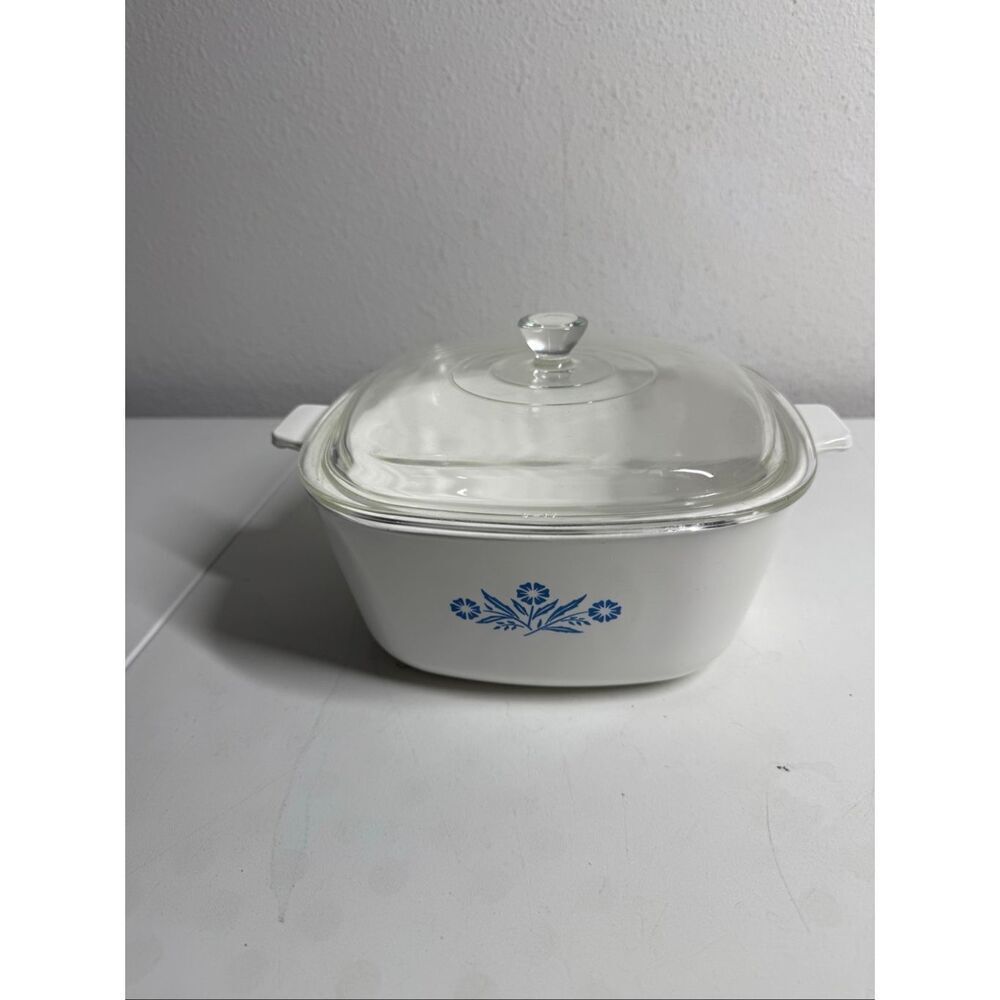VNG Corning Ware Blue Corn Flower Casserole Dish Clear Lid 2 1/2 QT (P-2 1/2-B)